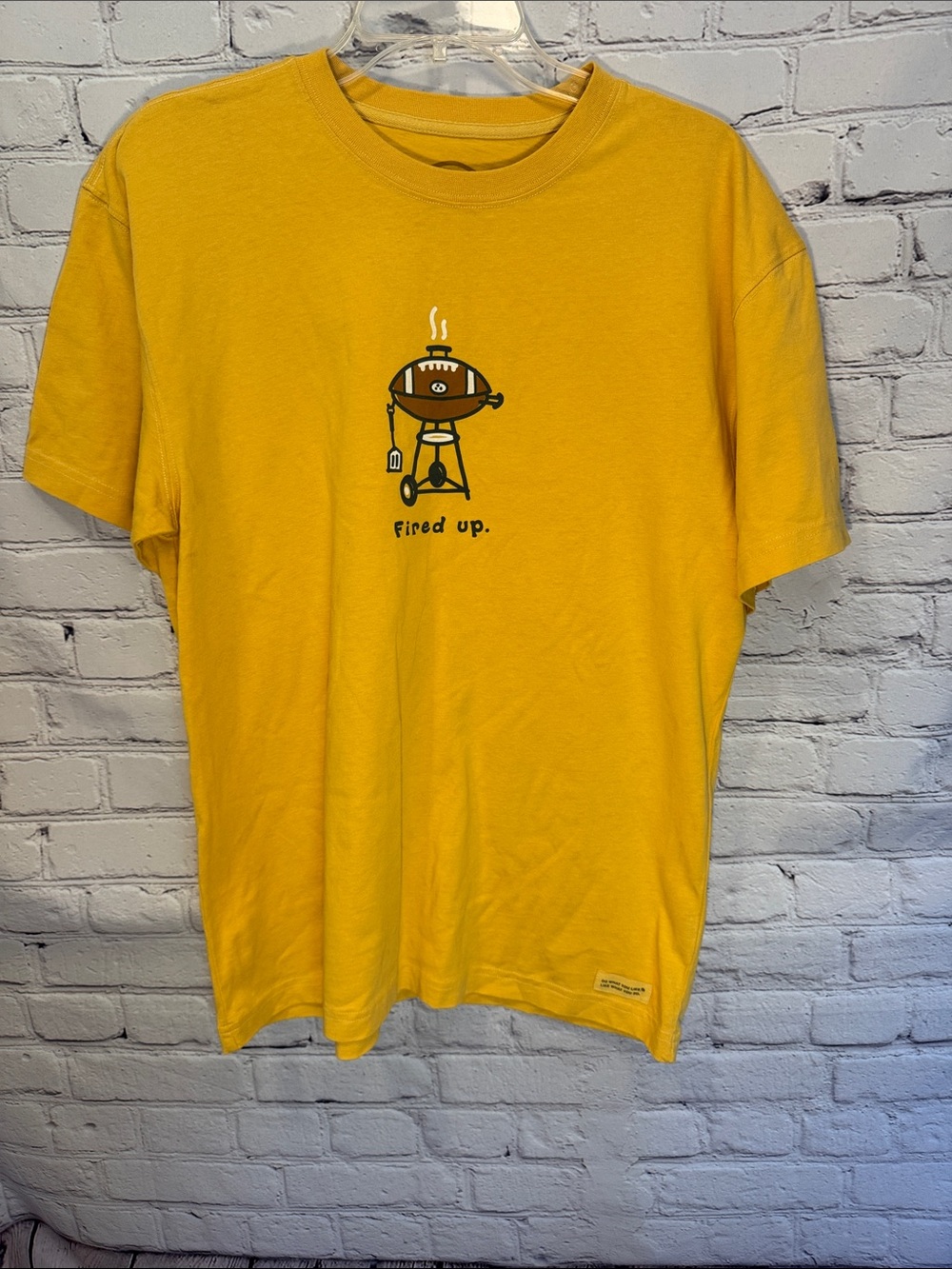 Life Is Good Men’s Gold  'Fired Up' Grill Graphic Short Sleeve Tee